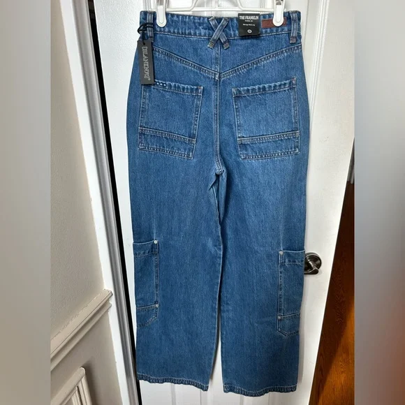 Blank NYC The Franklin Ribcage Wide Leg Hands Down - Picture 3 of 9